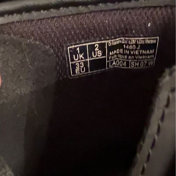 DR. MARTEN Kids Glow in the Dark Skeleton Combat Style Boots Skelly Print Hydro - Picture 12 of 16